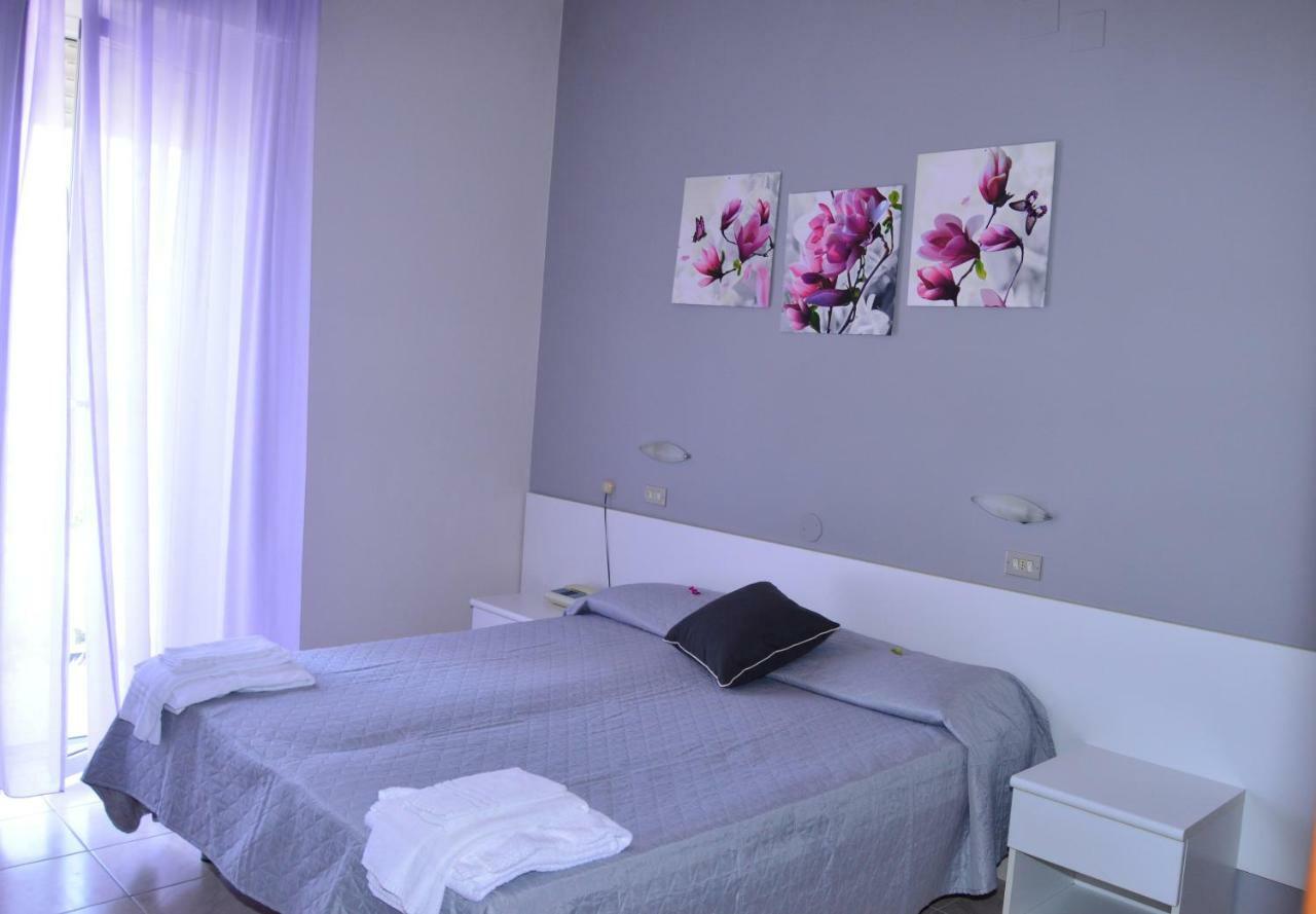 Hotel Perla سينِغاليا المظهر الخارجي الصورة
